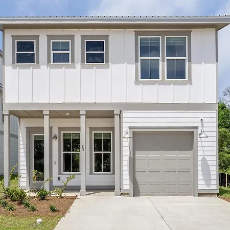 3Zs Beach House 30A Sleeps 10!